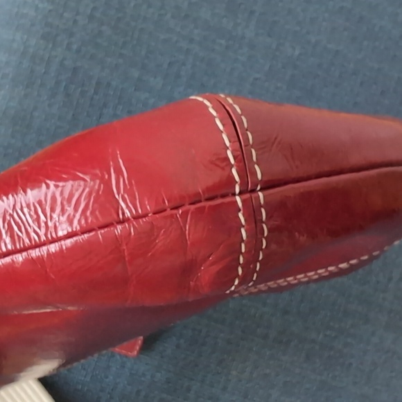 COACH PATENT CROSSBODY EUC - Picture 8 of 13